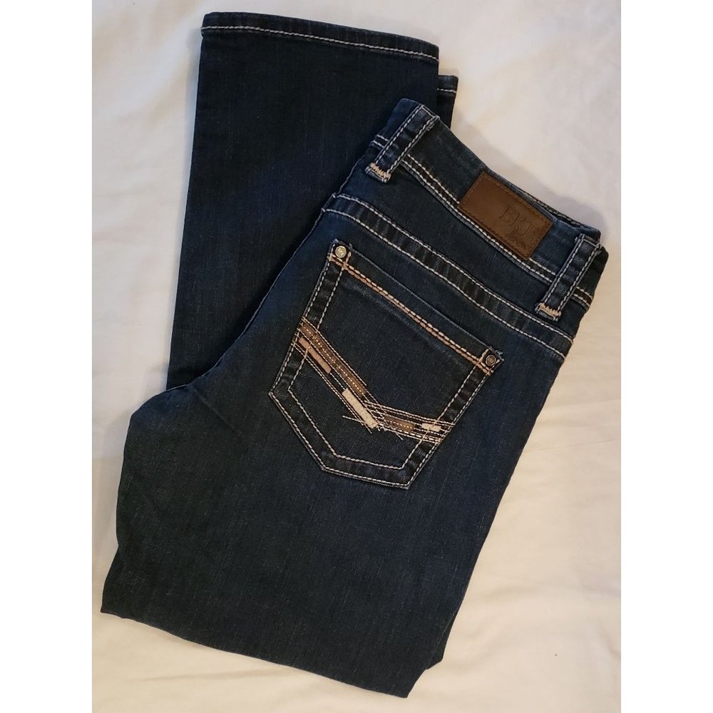 BKE Buckle ~ Women's Boot Stretch ~ Dakota Dark Wash Embroidered ~ Sz 29